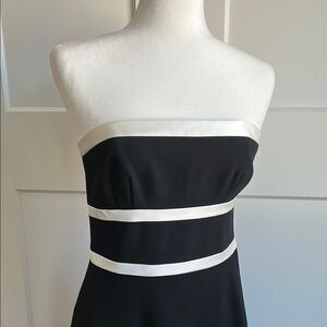 Ann Taylor Elegant Black and White Strapless Gown | 4